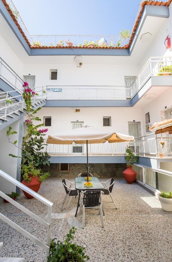 Haus Irene Hotel Potos Exterior photo